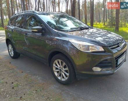 Серый Форд Куга, объемом двигателя 2 л и пробегом 207 тыс. км за 16300 $, фото 7 на Automoto.ua