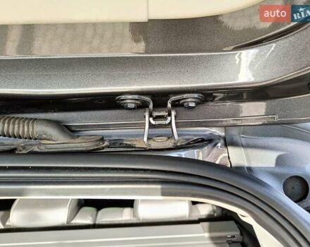 Серый Форд Куга, объемом двигателя 2 л и пробегом 140 тыс. км за 16500 $, фото 12 на Automoto.ua
