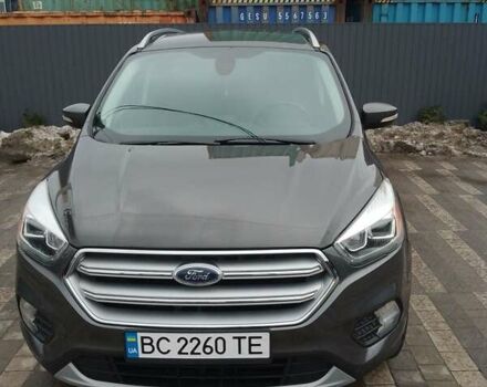 Серый Форд Куга, объемом двигателя 2 л и пробегом 193 тыс. км за 16500 $, фото 2 на Automoto.ua