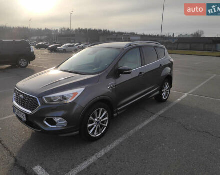 Форд Куга 2016 у Львові на Automoto.ua Сірий Форд Куга, об'ємом двигуна 2 л та пробігом 173 тис. км за 20000 $, фото 2 на Automoto.ua