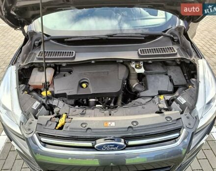 Серый Форд Куга, объемом двигателя 2 л и пробегом 140 тыс. км за 16500 $, фото 64 на Automoto.ua