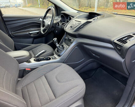 Сірий Форд Куга, об'ємом двигуна 1.5 л та пробігом 180 тис. км за 11300 $, фото 20 на Automoto.ua