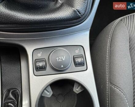 Серый Форд Куга, объемом двигателя 1.5 л и пробегом 180 тыс. км за 11800 $, фото 21 на Automoto.ua