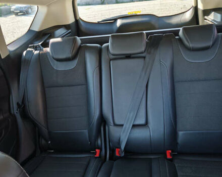 Сірий Форд Куга, об'ємом двигуна 2 л та пробігом 196 тис. км за 15500 $, фото 9 на Automoto.ua