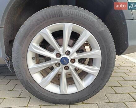 Серый Форд Куга, объемом двигателя 2 л и пробегом 140 тыс. км за 16500 $, фото 61 на Automoto.ua