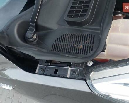 Серый Форд Куга, объемом двигателя 2 л и пробегом 130 тыс. км за 14850 $, фото 65 на Automoto.ua