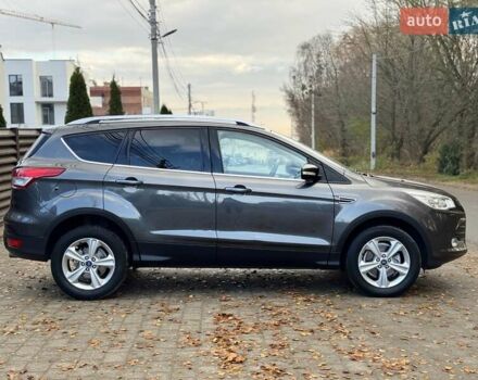 Серый Форд Куга, объемом двигателя 1.5 л и пробегом 180 тыс. км за 11800 $, фото 4 на Automoto.ua
