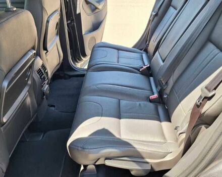 Серый Форд Куга, объемом двигателя 2 л и пробегом 145 тыс. км за 15700 $, фото 16 на Automoto.ua