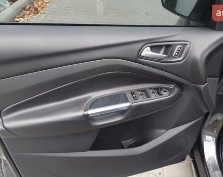 Сірий Форд Куга, об'ємом двигуна 2 л та пробігом 130 тис. км за 15500 $, фото 30 на Automoto.ua