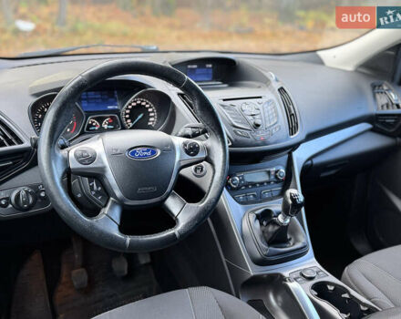 Серый Форд Куга, объемом двигателя 1.5 л и пробегом 181 тыс. км за 10800 $, фото 17 на Automoto.ua