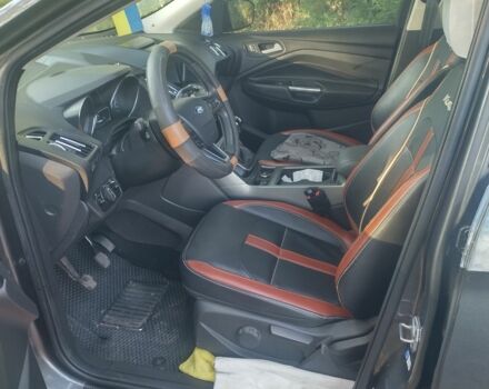 Сірий Форд Куга, об'ємом двигуна 1.5 л та пробігом 39 тис. км за 15700 $, фото 10 на Automoto.ua