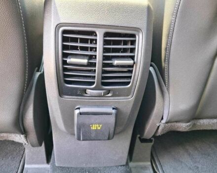 Серый Форд Куга, объемом двигателя 2 л и пробегом 145 тыс. км за 15700 $, фото 15 на Automoto.ua