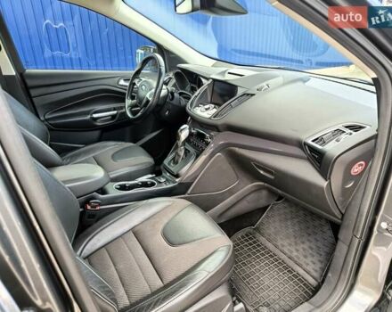 Серый Форд Куга, объемом двигателя 2 л и пробегом 140 тыс. км за 16500 $, фото 42 на Automoto.ua