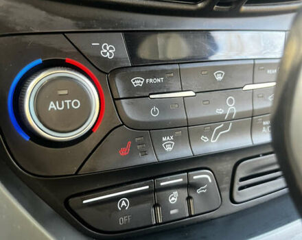 Сірий Форд Куга, об'ємом двигуна 2 л та пробігом 199 тис. км за 16300 $, фото 19 на Automoto.ua