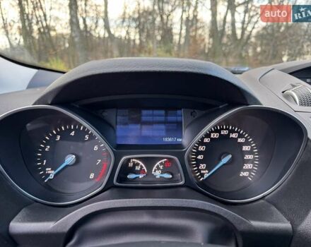 Серый Форд Куга, объемом двигателя 1.5 л и пробегом 180 тыс. км за 11800 $, фото 19 на Automoto.ua
