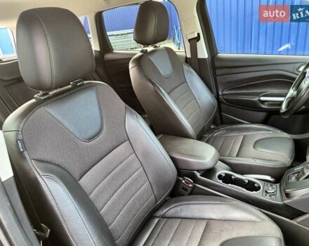 Серый Форд Куга, объемом двигателя 2 л и пробегом 140 тыс. км за 16500 $, фото 44 на Automoto.ua