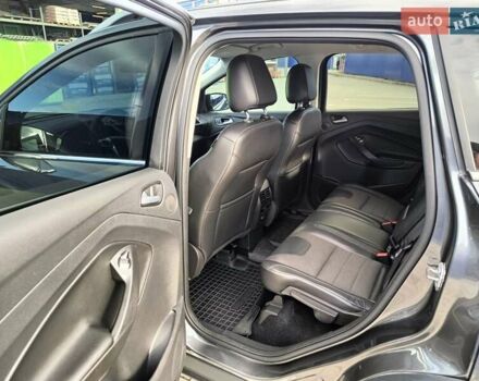 Серый Форд Куга, объемом двигателя 2 л и пробегом 140 тыс. км за 16500 $, фото 23 на Automoto.ua