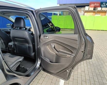 Серый Форд Куга, объемом двигателя 2 л и пробегом 140 тыс. км за 16500 $, фото 37 на Automoto.ua