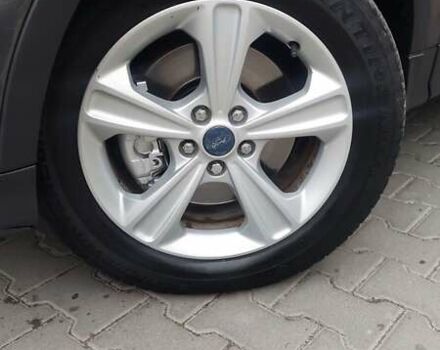 Сірий Форд Куга, об'ємом двигуна 2 л та пробігом 130 тис. км за 15500 $, фото 6 на Automoto.ua