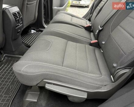 Серый Форд Куга, объемом двигателя 2 л и пробегом 130 тыс. км за 14800 $, фото 37 на Automoto.ua