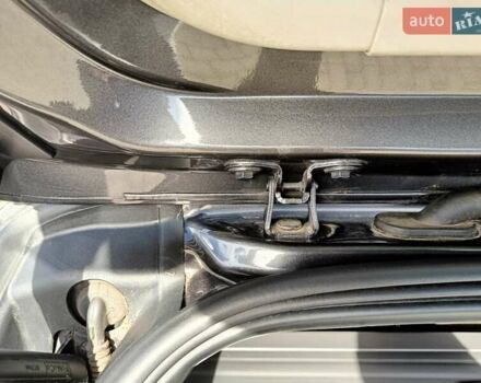 Серый Форд Куга, объемом двигателя 2 л и пробегом 140 тыс. км за 16500 $, фото 11 на Automoto.ua