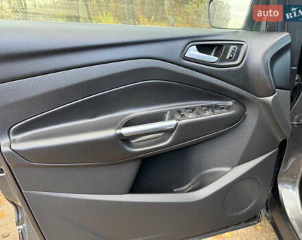 Серый Форд Куга, объемом двигателя 1.5 л и пробегом 181 тыс. км за 10800 $, фото 15 на Automoto.ua