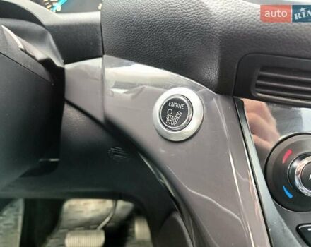 Серый Форд Куга, объемом двигателя 2 л и пробегом 140 тыс. км за 16500 $, фото 58 на Automoto.ua