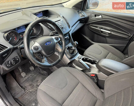 Сірий Форд Куга, об'ємом двигуна 1.5 л та пробігом 180 тис. км за 11300 $, фото 17 на Automoto.ua