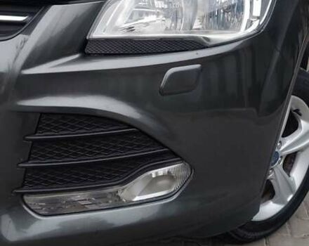 Сірий Форд Куга, об'ємом двигуна 2 л та пробігом 130 тис. км за 15500 $, фото 4 на Automoto.ua