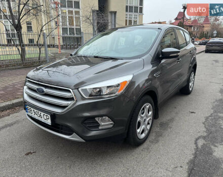 Серый Форд Куга, объемом двигателя 1.5 л и пробегом 94 тыс. км за 12800 $, фото 9 на Automoto.ua