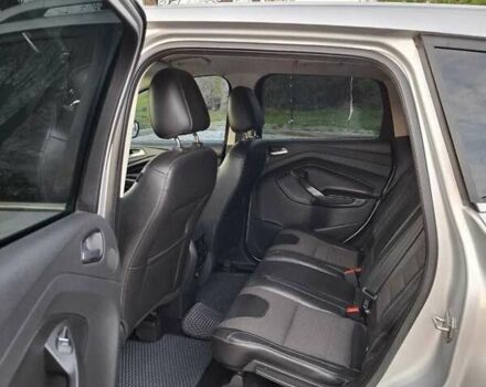 Серый Форд Куга, объемом двигателя 2 л и пробегом 202 тыс. км за 16400 $, фото 12 на Automoto.ua