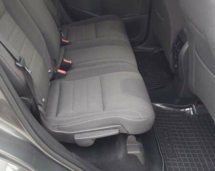 Сірий Форд Куга, об'ємом двигуна 2 л та пробігом 130 тис. км за 15500 $, фото 51 на Automoto.ua