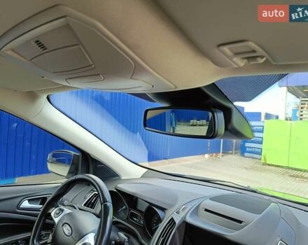 Серый Форд Куга, объемом двигателя 2 л и пробегом 140 тыс. км за 16500 $, фото 50 на Automoto.ua