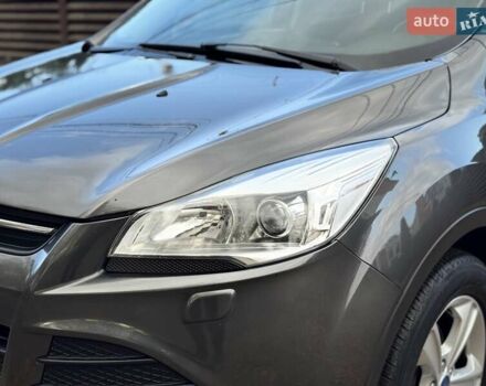 Серый Форд Куга, объемом двигателя 1.5 л и пробегом 180 тыс. км за 11800 $, фото 9 на Automoto.ua