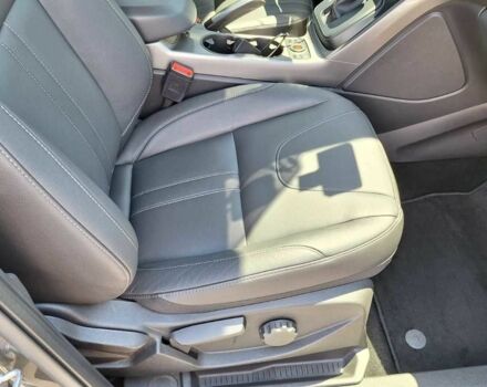 Серый Форд Куга, объемом двигателя 2 л и пробегом 145 тыс. км за 15700 $, фото 19 на Automoto.ua