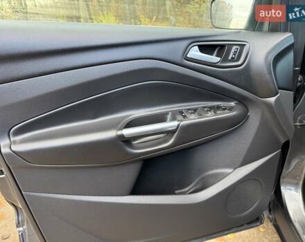Серый Форд Куга, объемом двигателя 1.5 л и пробегом 180 тыс. км за 11800 $, фото 17 на Automoto.ua