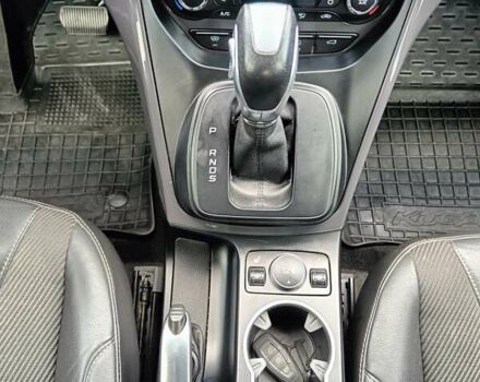 Серый Форд Куга, объемом двигателя 2 л и пробегом 140 тыс. км за 16500 $, фото 56 на Automoto.ua