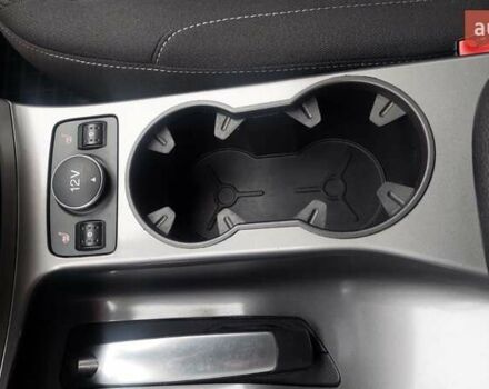 Сірий Форд Куга, об'ємом двигуна 2 л та пробігом 130 тис. км за 15500 $, фото 28 на Automoto.ua