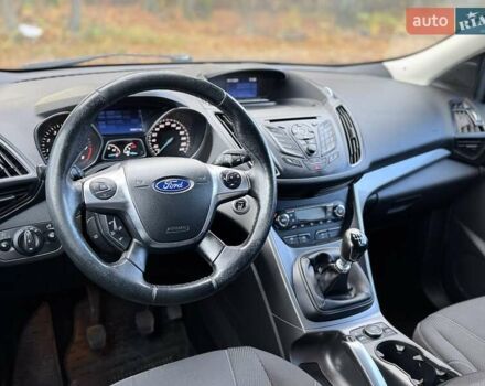 Серый Форд Куга, объемом двигателя 1.5 л и пробегом 180 тыс. км за 11800 $, фото 16 на Automoto.ua