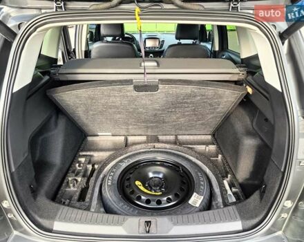 Серый Форд Куга, объемом двигателя 2 л и пробегом 140 тыс. км за 16500 $, фото 32 на Automoto.ua