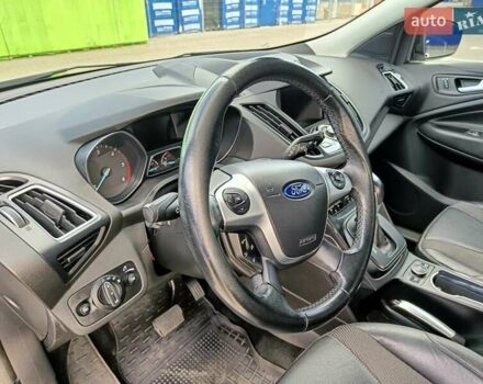 Серый Форд Куга, объемом двигателя 2 л и пробегом 140 тыс. км за 16500 $, фото 20 на Automoto.ua