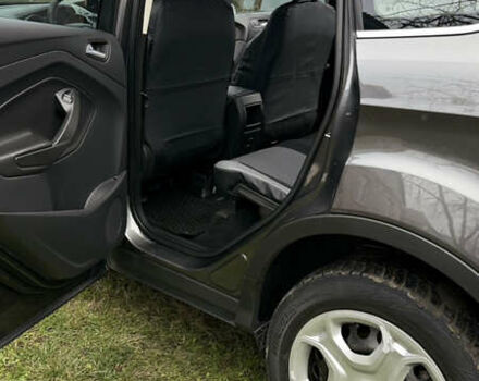 Серый Форд Куга, объемом двигателя 2 л и пробегом 221 тыс. км за 14700 $, фото 10 на Automoto.ua