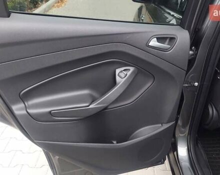 Серый Форд Куга, объемом двигателя 2 л и пробегом 130 тыс. км за 14850 $, фото 35 на Automoto.ua