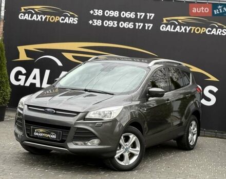Серый Форд Куга, объемом двигателя 2 л и пробегом 130 тыс. км за 14800 $, фото 1 на Automoto.ua