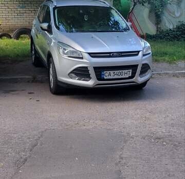 Сірий Форд Куга, об'ємом двигуна 2 л та пробігом 187 тис. км за 13399 $, фото 2 на Automoto.ua