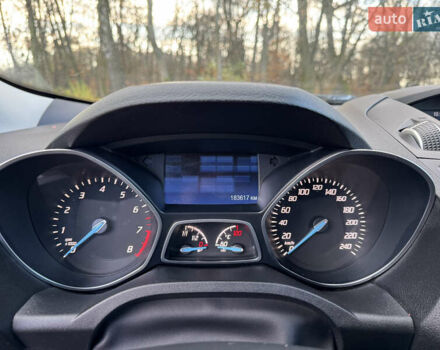 Сірий Форд Куга, об'ємом двигуна 1.5 л та пробігом 180 тис. км за 11300 $, фото 24 на Automoto.ua