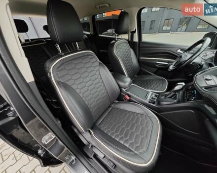 Сірий Форд Куга, об'ємом двигуна 2 л та пробігом 123 тис. км за 23800 $, фото 69 на Automoto.ua