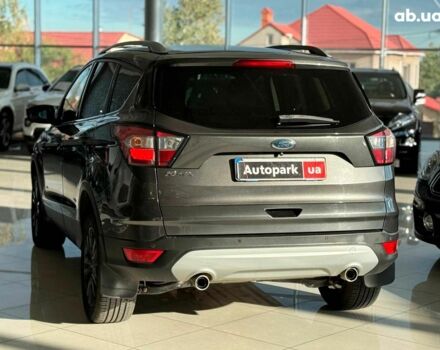 Форд Куга 2017 в Одессе на Automoto.ua Серый Форд Куга, объемом двигателя 2 л и пробегом 270 тыс. км за 12990 $, фото 6 на Automoto.ua