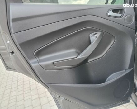 Форд Куга 2017 у Львові на Automoto.ua Сірий Форд Куга, об'ємом двигуна 2 л та пробігом 115 тис. км за 19680 $, фото 9 на Automoto.ua