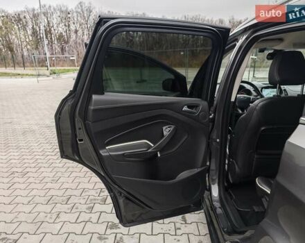 Сірий Форд Куга, об'ємом двигуна 2 л та пробігом 123 тис. км за 23800 $, фото 38 на Automoto.ua